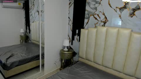 Hey Guys  Im Mollie online show from September 14, 2025, 12:15 pm