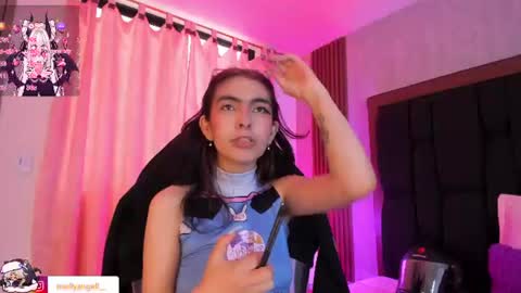Molly online show from July 8, 2026, 4:00 pm