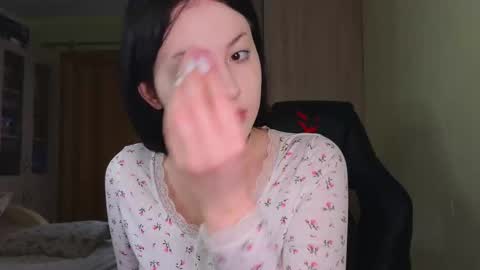 molly_millerr online show from March 17, 2026, 8:01 pm