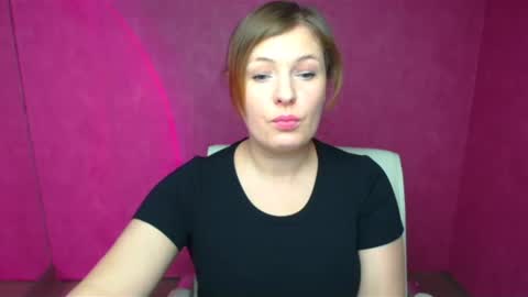 Snapshot of molly_mis chatting on December 28, 2024, 7:00 am Molly online show from December 28, 2024, 7:00 am