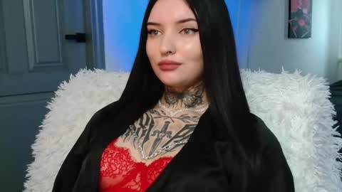 Snapshot of molly_montanaaa chatting on March 7, 2026, 9:17 am Lina online show from March 7, 2026, 9:17 am