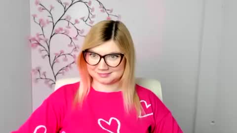 Snapshot of molly_moree chatting on February 3, 2026, 1:16 pm Molly online show from February 3, 2026, 1:16 pm