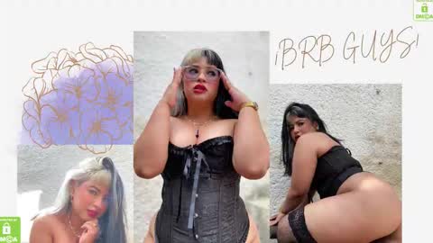 Snapshot of molly_shake chatting on January 19, 2026, 8:29 am Molly online show from January 19, 2026, 8:29 am