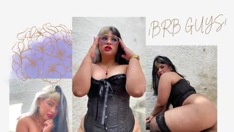 Snapshot of molly_shake chatting on February 26, 2026, 10:25 am Molly online show from February 26, 2026, 10:25 am