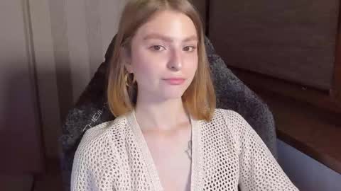 Snapshot of mollydangerous chatting on November 30, 2025, 1:26 pm Taisha online show from November 30, 2025, 1:26 pm