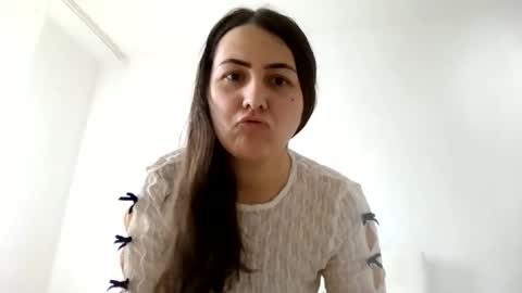 Snapshot of mollyhayness chatting on March 26, 2026, 9:04 am Molly online show from March 26, 2026, 9:04 am