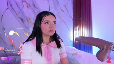New girl Emily Valentina  Michelle online show from May 8, 2026, 2:39 am