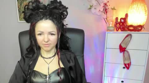 Snapshot of mollymoon40 chatting on February 3, 2026, 7:57 am Molly online show from February 3, 2026, 7:57 am