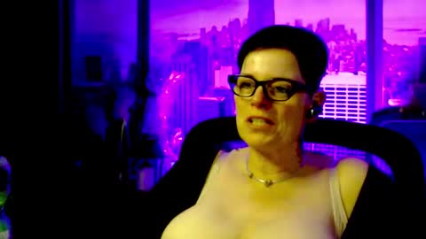 Snapshot of mollysun chatting on January 17, 2026, 6:33 pm MollySun Nina Randmann online show from January 17, 2026, 6:33 pm