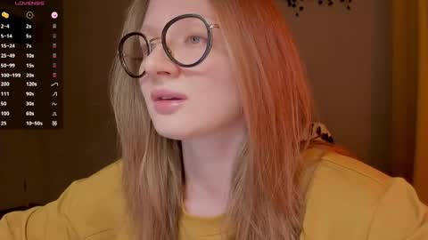 Snapshot of mollytucker chatting on April 9, 2026, 3:17 pm mollytucker online show from April 9, 2026, 3:17 pm