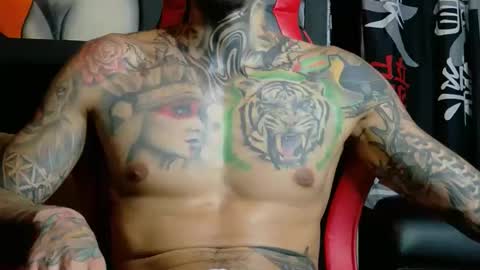 Snapshot of molotov_explosive chatting on October 22, 2025, 11:48 pm Molotov online show from October 22, 2025, 11:48 pm