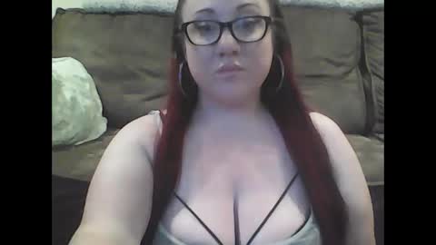 Snapshot of mommies_mooseknuckle chatting on September 14, 2025, 7:57 pm mommies_mooseknuckle online show from September 14, 2025, 7:57 pm
