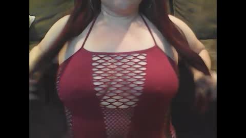 Snapshot of mommies_mooseknuckle chatting on September 28, 2025, 1:55 am mommies_mooseknuckle online show from September 28, 2025, 1:55 am