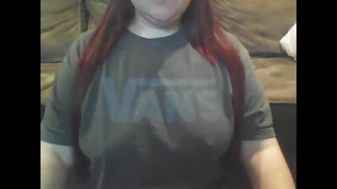 Snapshot of mommies_mooseknuckle chatting on October 15, 2025, 12:49 pm mommies_mooseknuckle online show from October 15, 2025, 12:49 pm