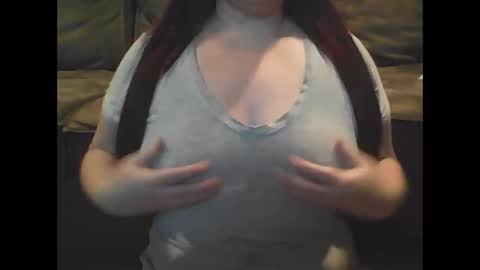 Snapshot of mommies_mooseknuckle chatting on October 22, 2025, 12:49 pm mommies_mooseknuckle online show from October 22, 2025, 12:49 pm