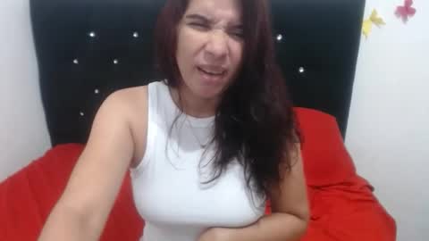 Snapshot of mommy_sexy2 chatting on September 21, 2025, 2:35 am zarai online show from September 21, 2025, 2:35 am