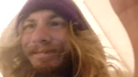 Snapshot of mommyissues2386 chatting on December 25, 2024, 2:57 am Richard Sheridan online show from December 25, 2024, 2:57 am