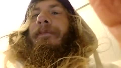 Snapshot of mommyissues2386 chatting on December 26, 2024, 1:40 am Richard Sheridan online show from December 26, 2024, 1:40 am