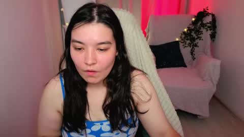 Snapshot of momorins chatting on May 18, 2026, 4:07 am Momo online show from May 18, 2026, 4:07 am