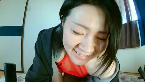 momosakura online show from January 13, 2025, 5:33 am