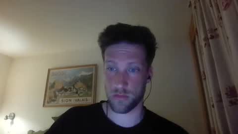 moms_little_monster online show from December 17, 2024, 9:16 pm