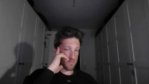 moms_little_monster online show from November 27, 2025, 7:49 pm