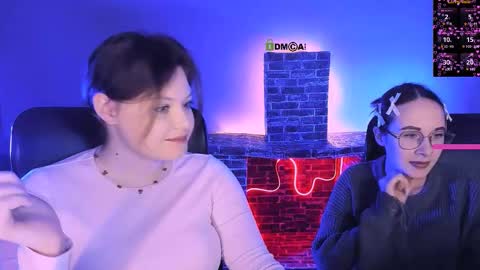 Snapshot of mona_cloud chatting on February 1, 2026, 8:07 pm Mona online show from February 1, 2026, 8:07 pm