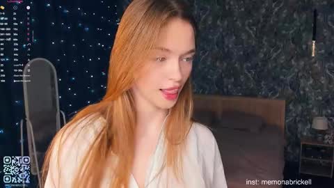 Mona online show from November 30, 2025, 7:40 pm