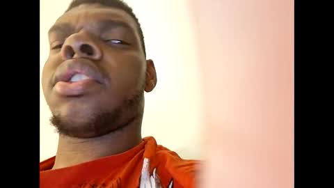Snapshot of moneyboysaveg57 chatting on May 18, 2026, 6:19 am Aaron online show from May 18, 2026, 6:19 am