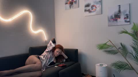 Monica online show from January 17, 2026, 10:42 am