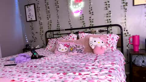 Monica online show from December 26, 2024, 10:09 pm