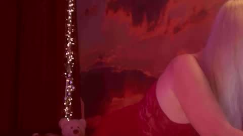 Snapshot of monicutex chatting on February 14, 2026, 2:41 am Monika online show from February 14, 2026, 2:41 am