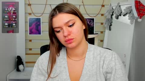 Monika online show from December 12, 2024, 2:55 pm