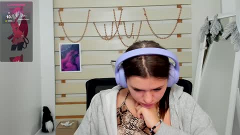 Monika online show from January 12, 2025, 6:05 pm