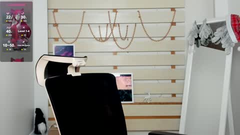 Monika online show from January 15, 2025, 11:30 pm