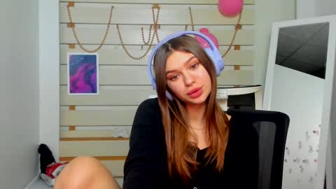 Monika online show from February 14, 2025, 12:19 am