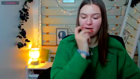 Monika online show from January 19, 2026, 2:32 pm