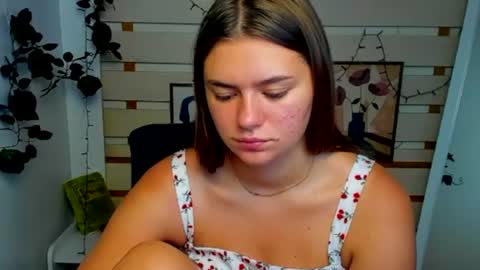 Snapshot of monika_youu chatting on June 29, 2026, 10:15 am Monika online show from June 29, 2026, 10:15 am