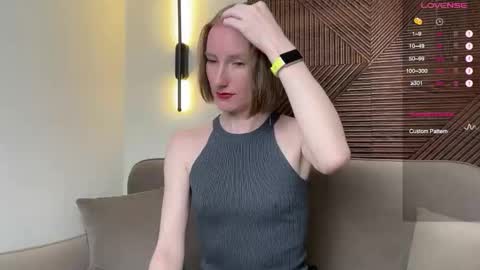 Snapshot of monikabos chatting on January 8, 2026, 9:39 pm MonikaBos online show from January 8, 2026, 9:39 pm