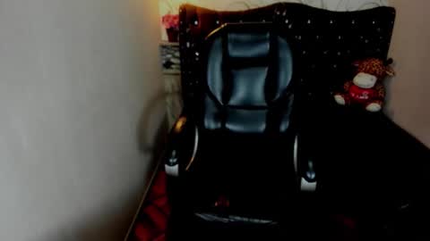 Snapshot of moniquehick chatting on February 28, 2026, 5:47 pm Monica online show from February 28, 2026, 5:47 pm