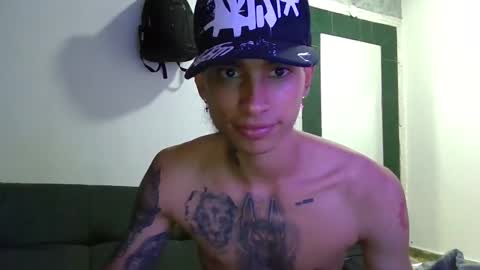 monkeyd_66 online show from December 7, 2024, 7:49 am