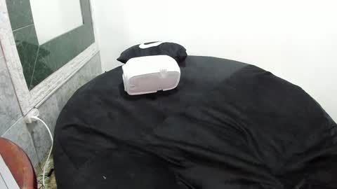 monkeyd_66 online show from February 7, 2025, 8:55 am