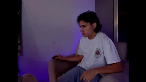 Snapshot of monky_0002 chatting on March 2, 2026, 1:07 pm monky_0002 online show from March 2, 2026, 1:07 pm