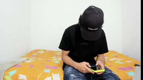 monky_0002 online show from May 22, 2026, 3:28 pm