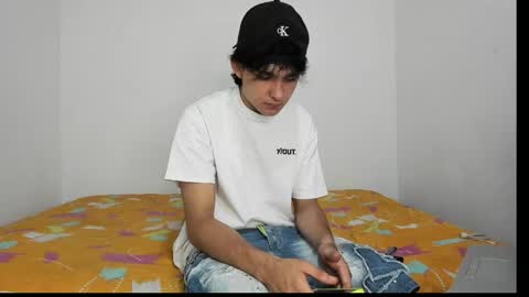 monky_0002 online show from May 23, 2026, 3:16 pm