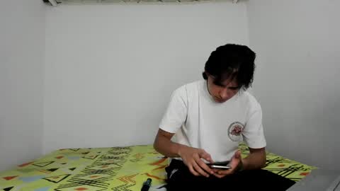 monky_0002 online show from May 28, 2026, 3:53 pm