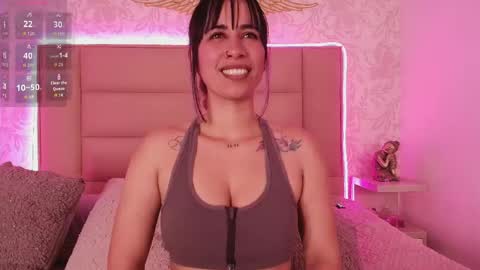 Adriana online show from April 16, 2026, 2:07 pm