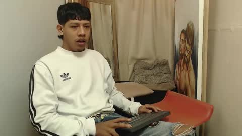 monsoon_the_best online show from November 17, 2025, 2:17 am