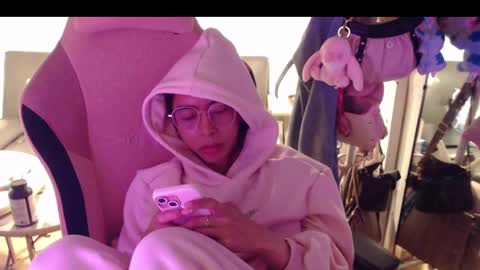 ELYSE A SIMPLE GIRL online show from December 10, 2024, 9:33 pm