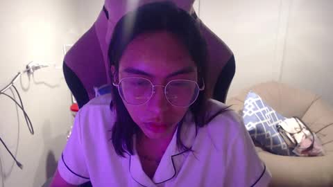 ELYSE A SIMPLE GIRL online show from January 30, 2025, 6:32 pm